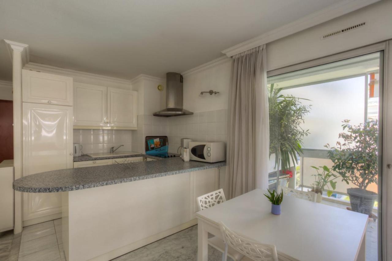 Les Lauriers Private Apartment Antibes Kültér fotó